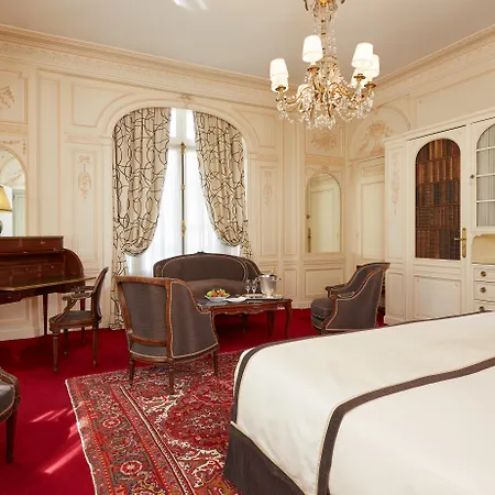 Raphael 5* Parigi