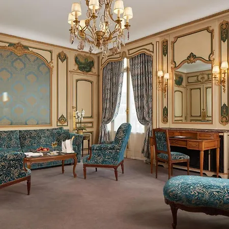 Raphael Hotel Parigi