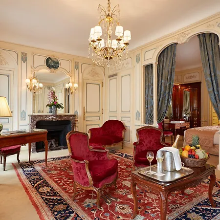 Raphael Hotel 5*